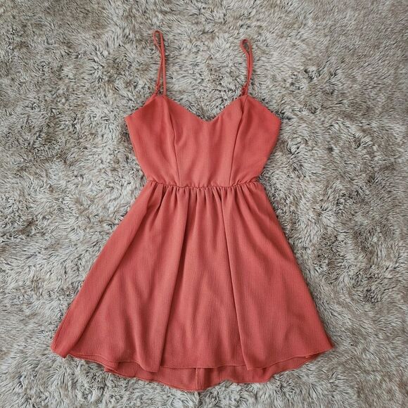 B. Darlin Coral Spaghetti Strap Mini Dress Open Tie Back Juniors Size 7/8 - Picture 1 of 11